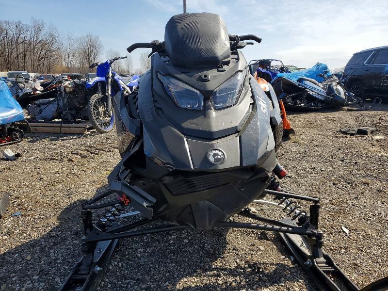 2024 Skidoo MXZ XRS 850
