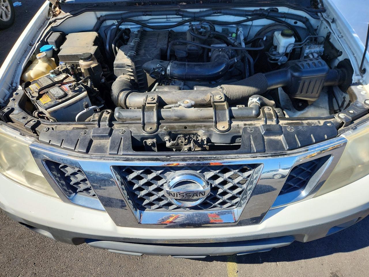 2012 Nissan Frontier S