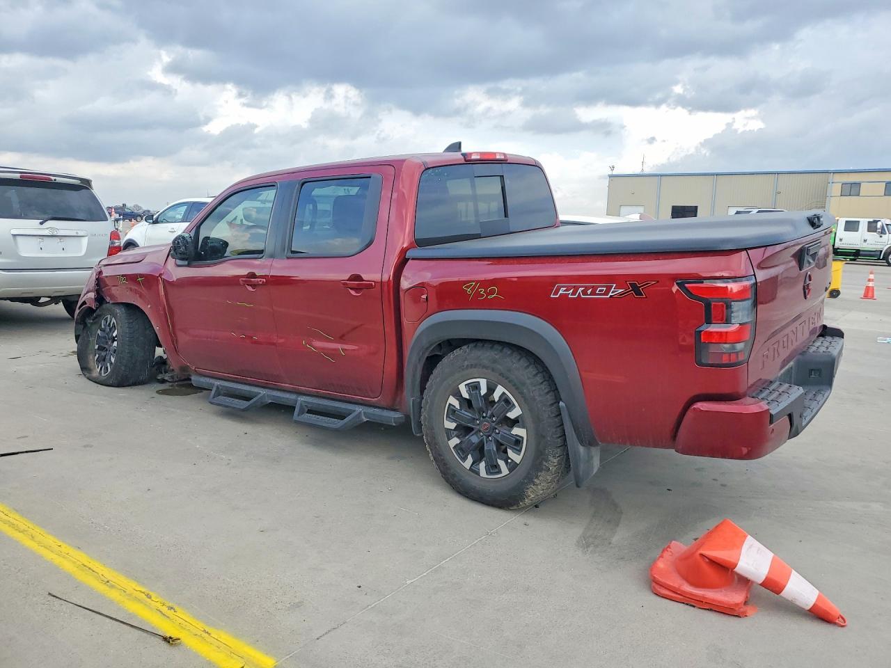 2024 Nissan Frontier PRO-X