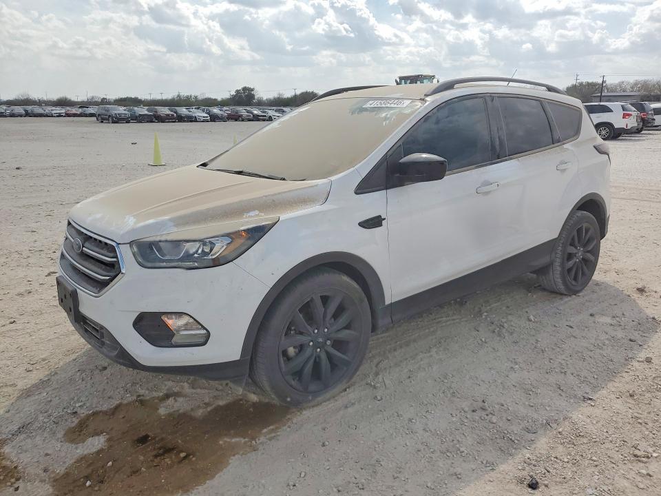 2018 Ford Escape se