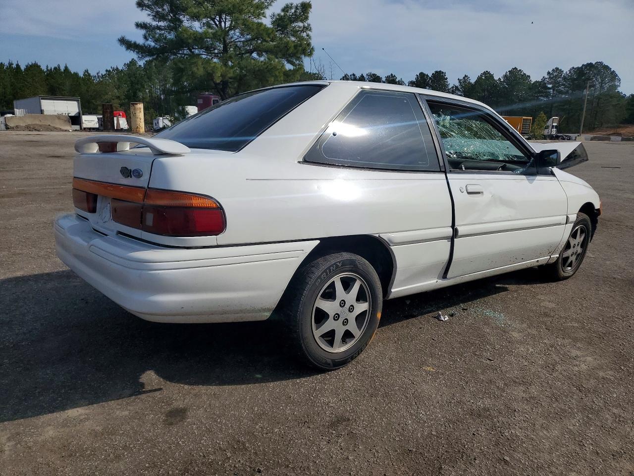 1995 Ford Escort lx