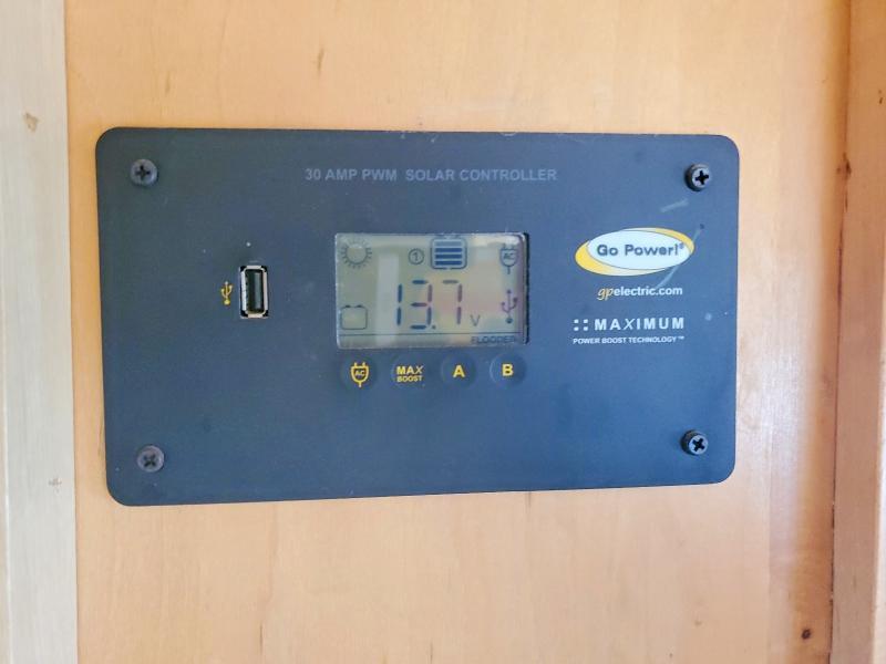 2003 Xmfi 2003 Titan Horse Trailer