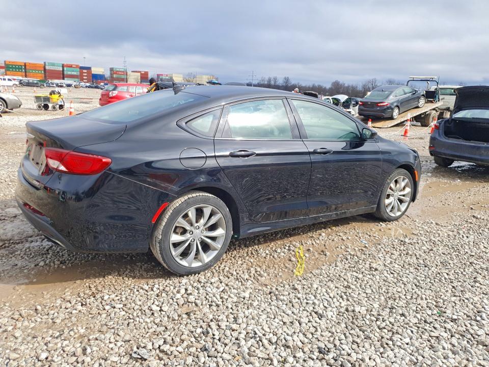 2016 Chrysler 200 s