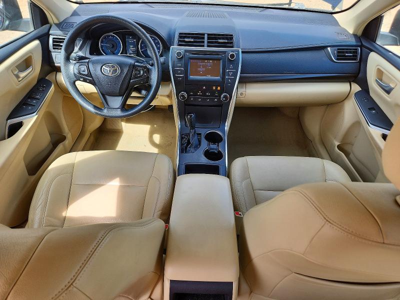 2016 Toyota Camry le