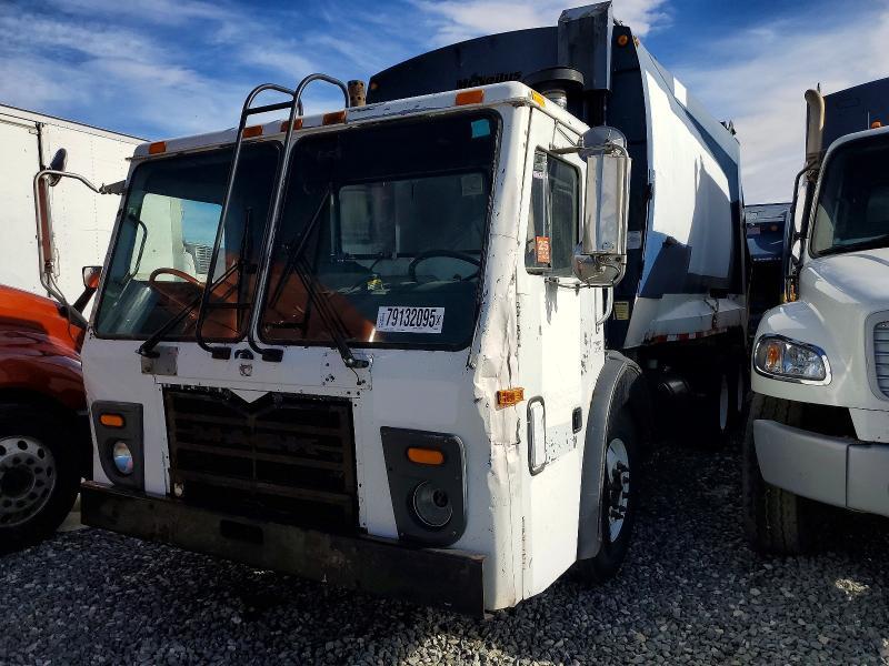 2008 Mack LEU613 Refuse Truck