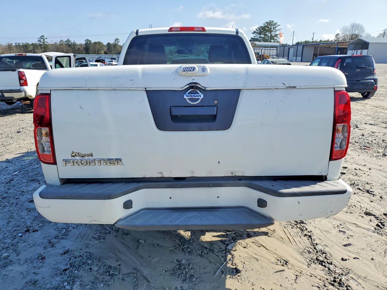 2018 Nissan Frontier S