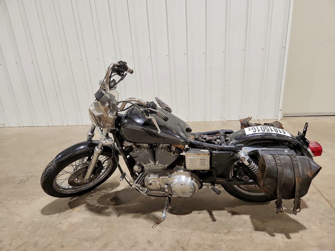 1998 Harley-Davidson XL883 Hugger