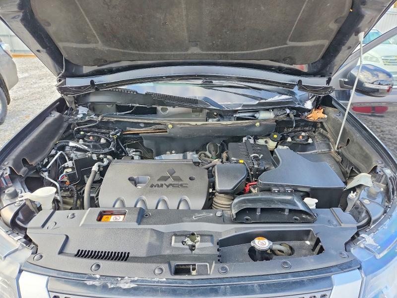 2020 Mitsubishi Outlander se