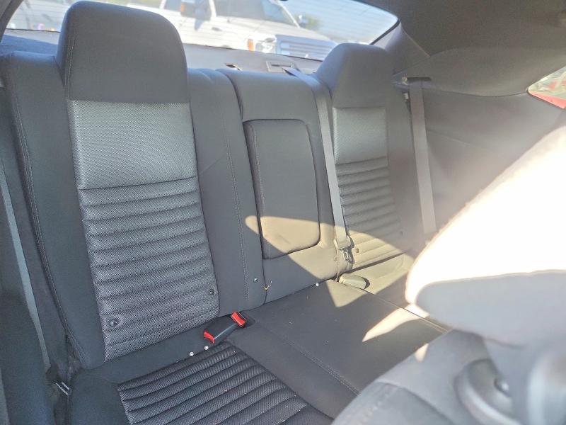 2013 Dodge Challenger sxt