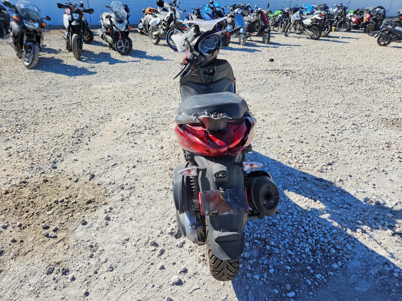 2017 Piaggio BV