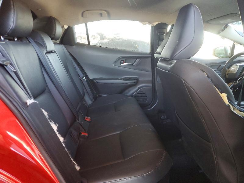 2024 Toyota Prius xle