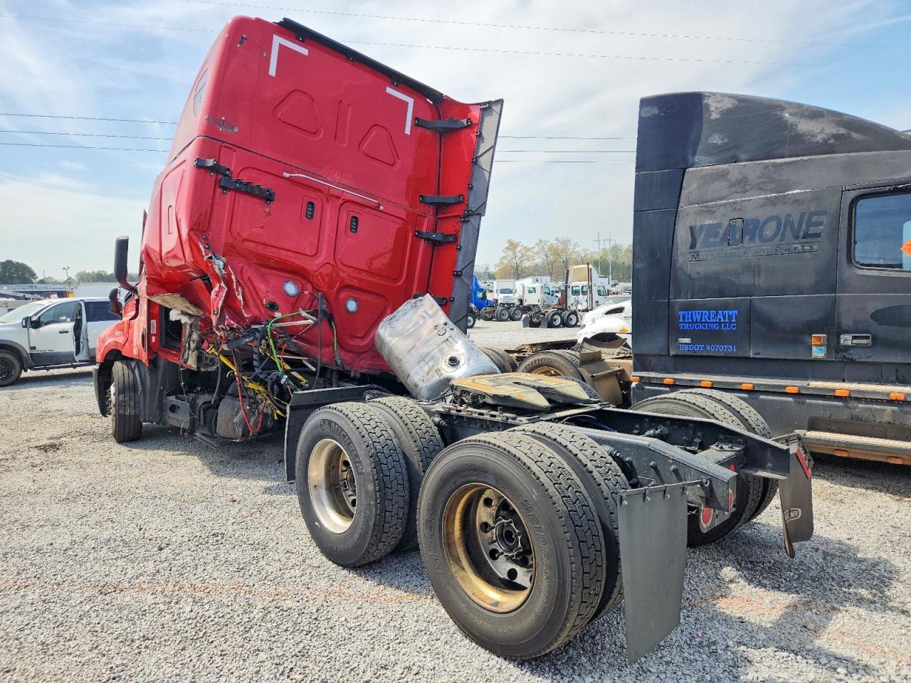 2024 Freightliner Cascadia 126 Semi Truck