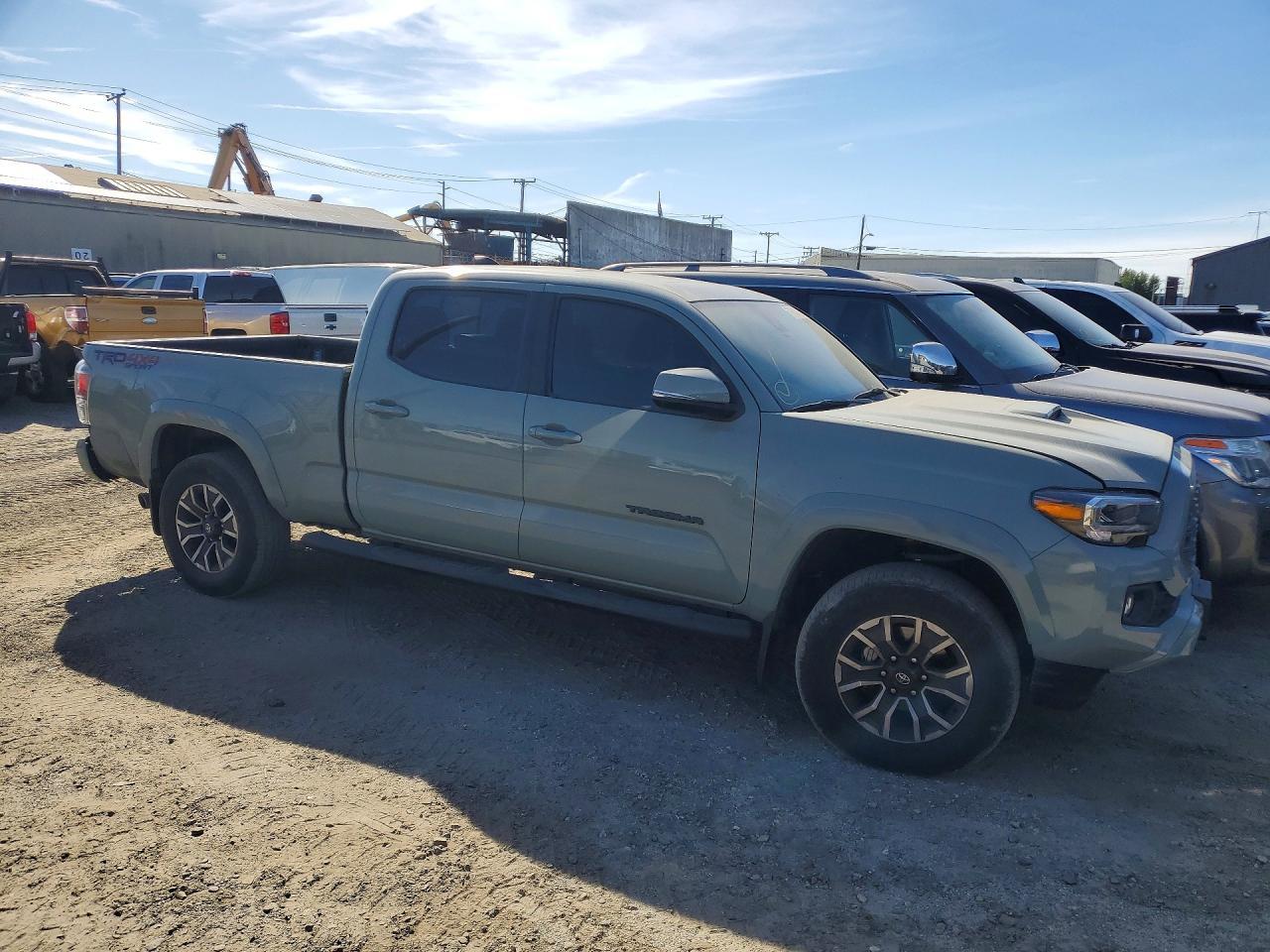 2022 Toyota Tacoma TRD Sport