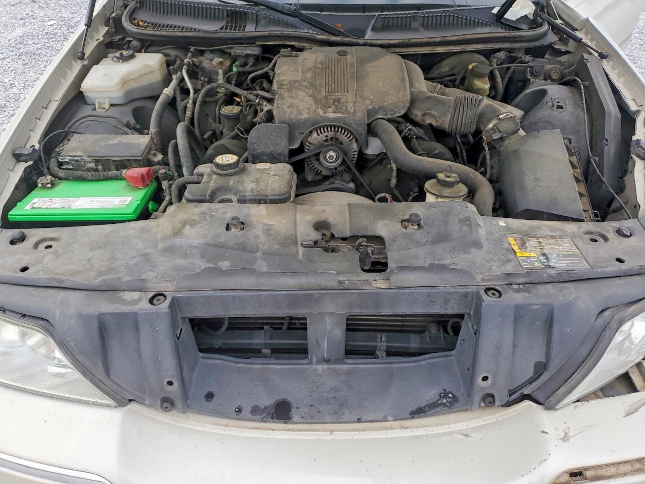 2004 Lincoln Town car Ultimate