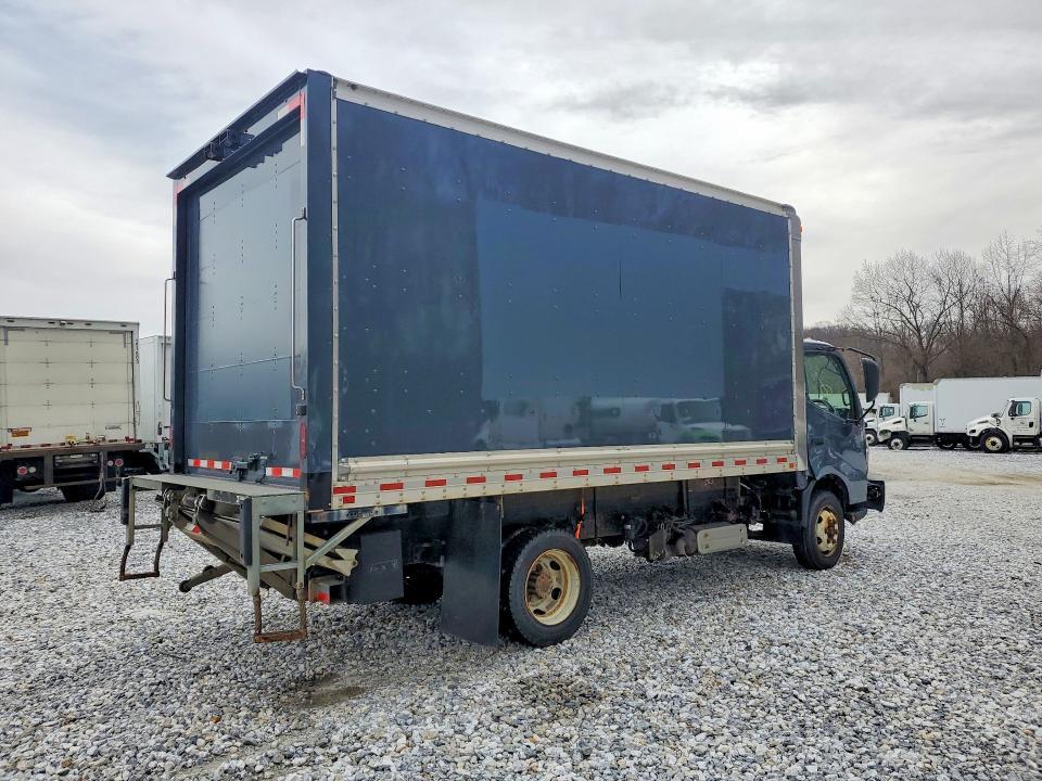2020 Hino 195 BOX Truck