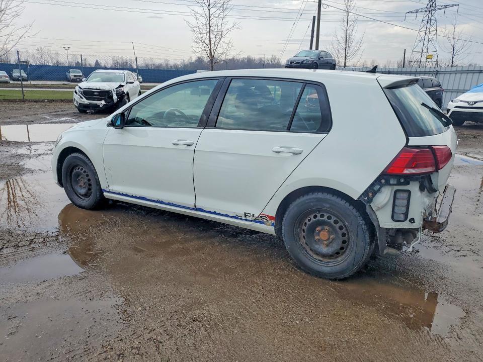 2019 Volkswagen Golf s