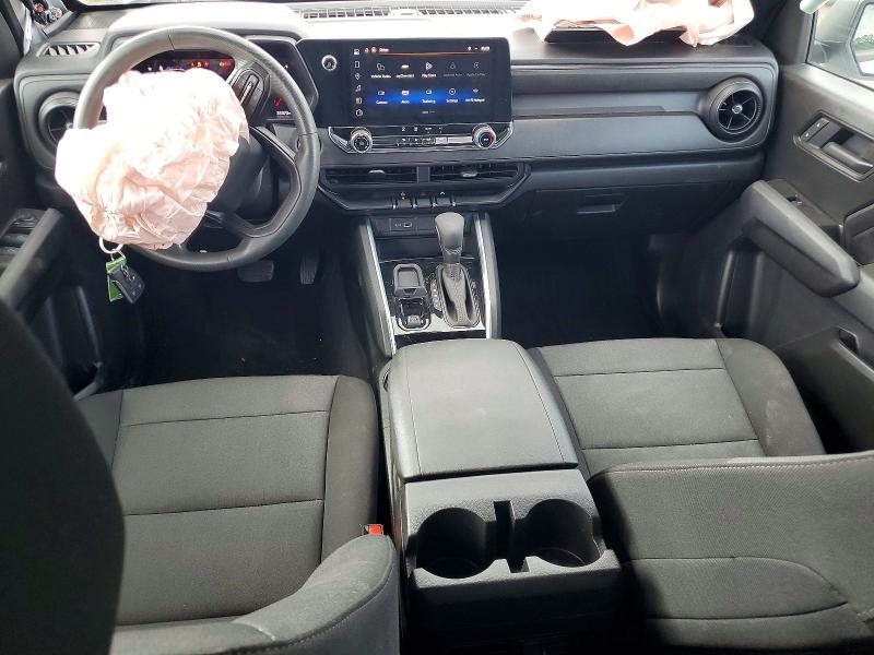 2025 Chev Colorado