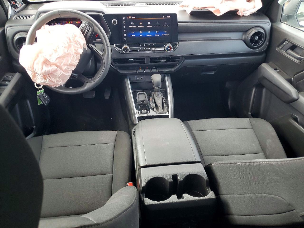 2025 Chev Colorado