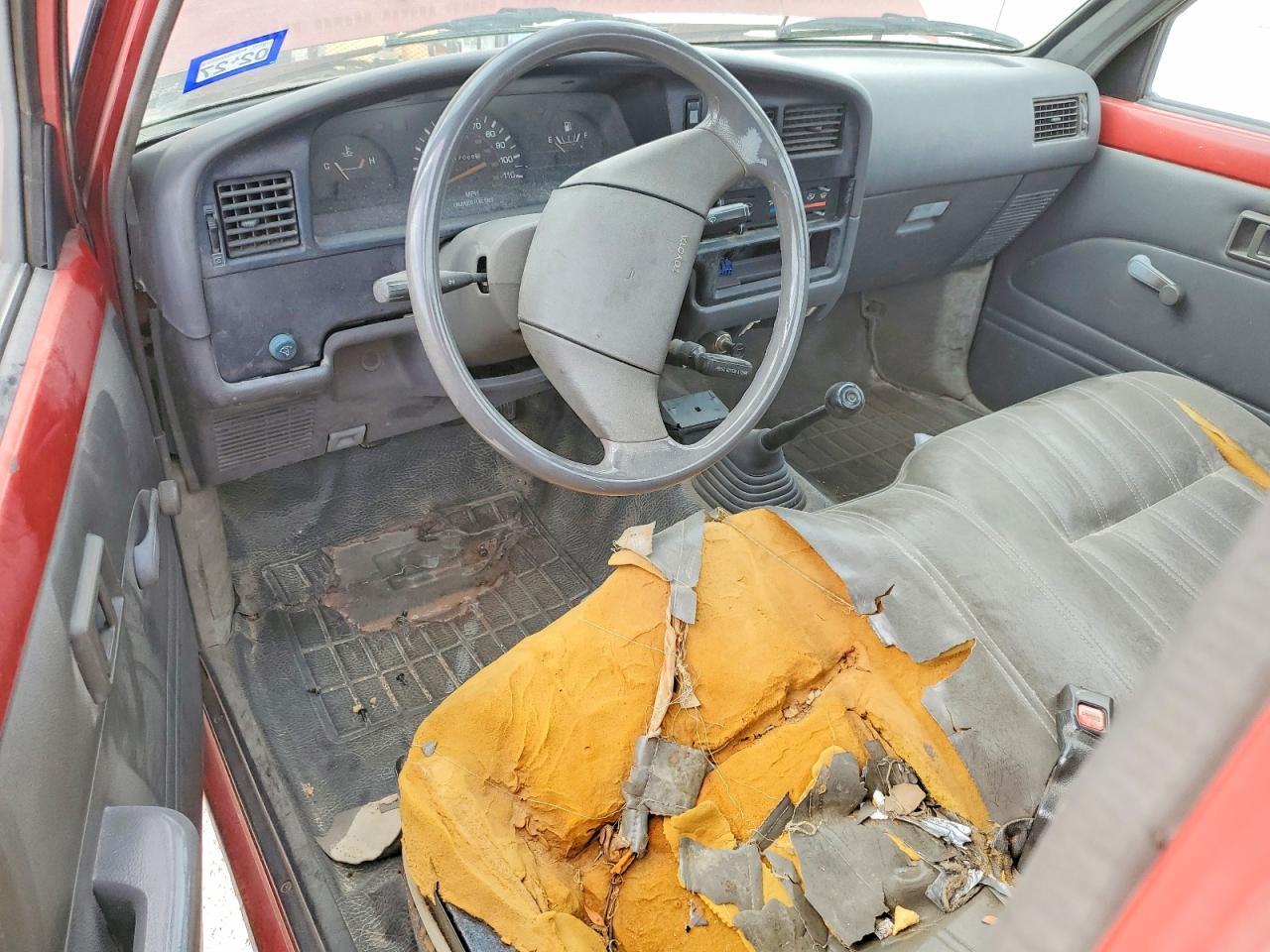 1990 Toyota Pickup Base