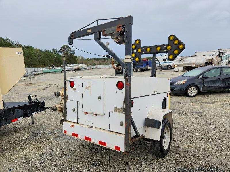 2004 Team Fenex Manhole Support Trailer