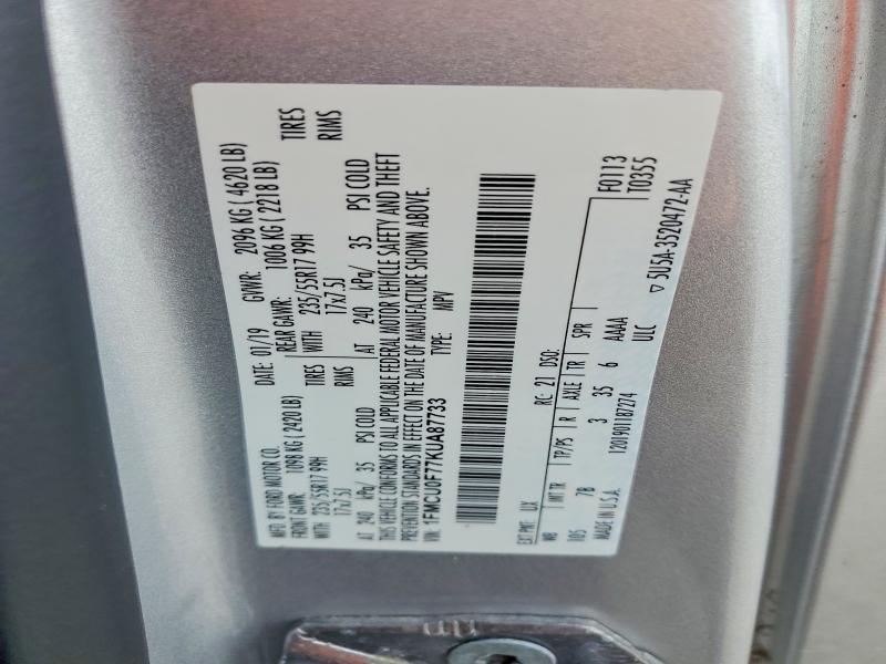 2019 Ford Escape s