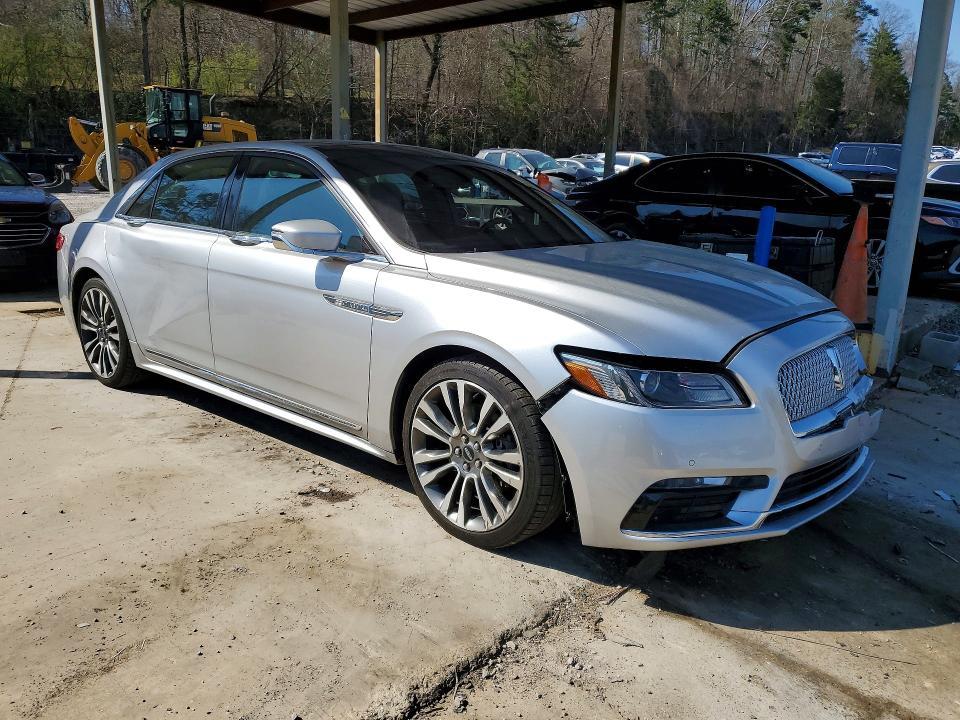 2018 Lincoln Continental Select