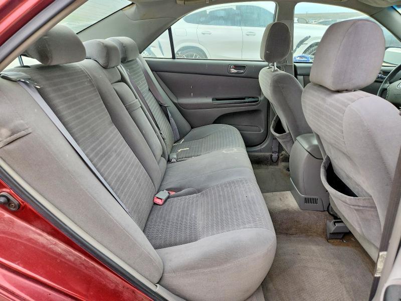 2005 Toyota Camry le