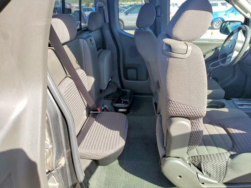 2006 Nissan Frontier se
