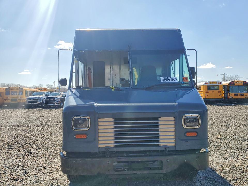 2021 Ford F59 Delivery Truck