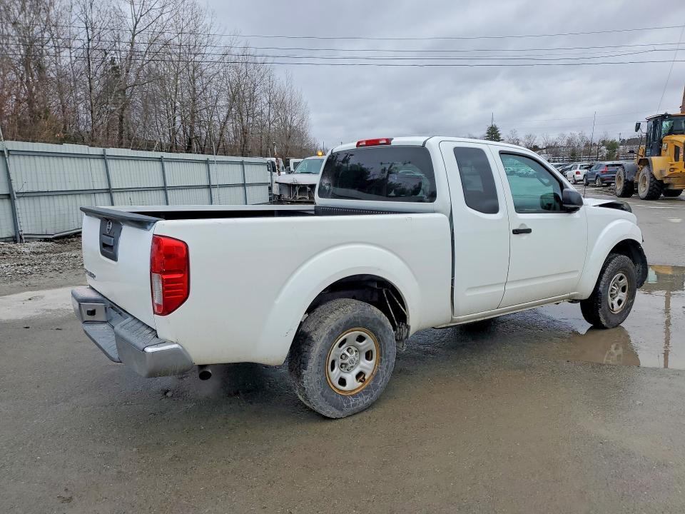 2016 Nissan Frontier S
