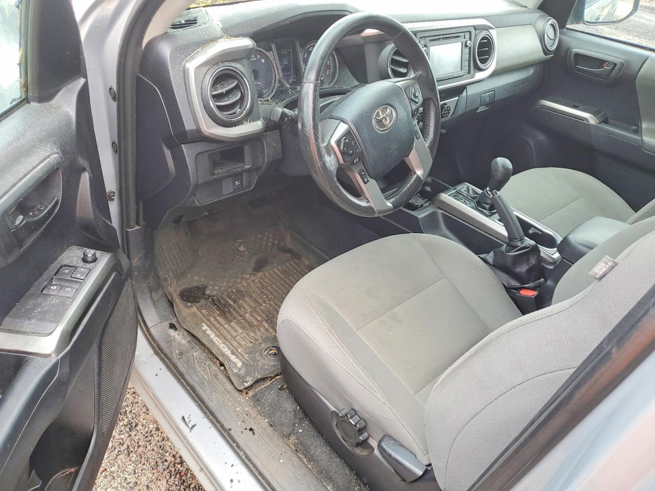 2019 Toyota Tacoma SR