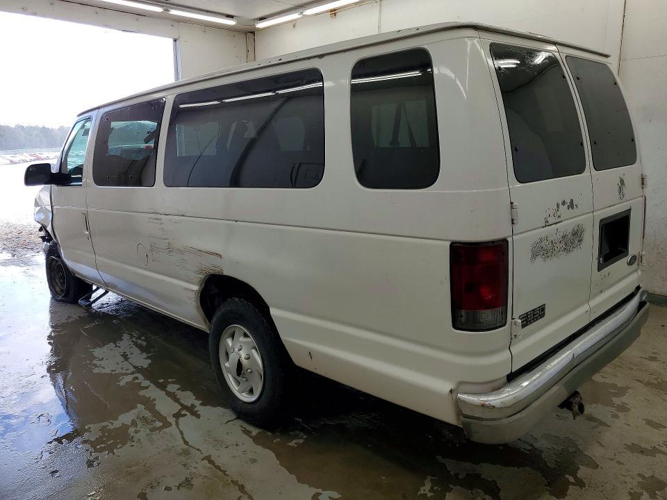 2002 Ford Econoline E350 Super Duty Wagon