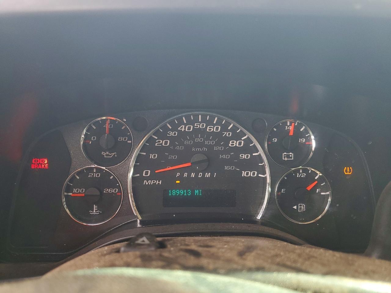 2013 Chev Express G2500