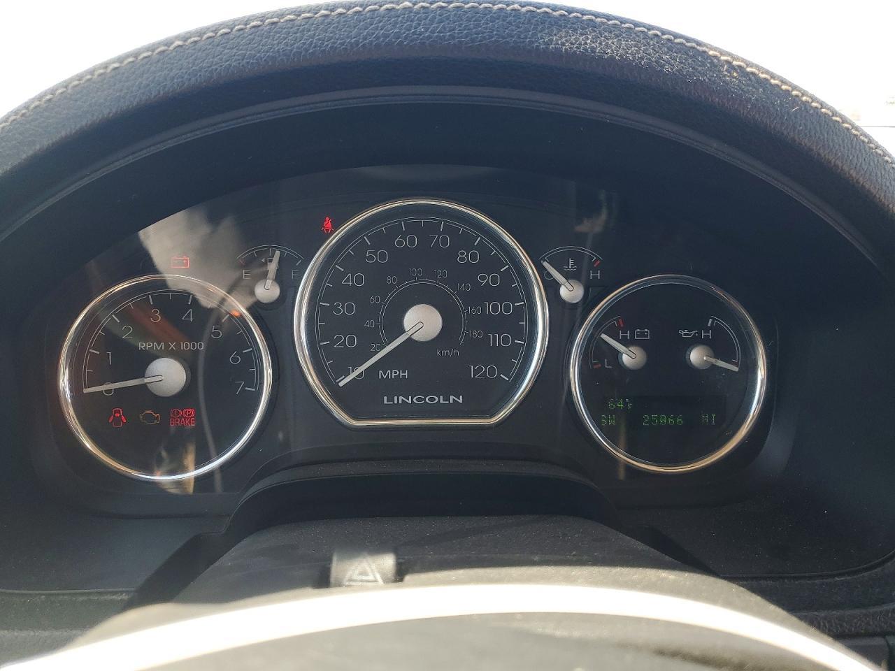 2006 Lincoln Townhouse Mark LT