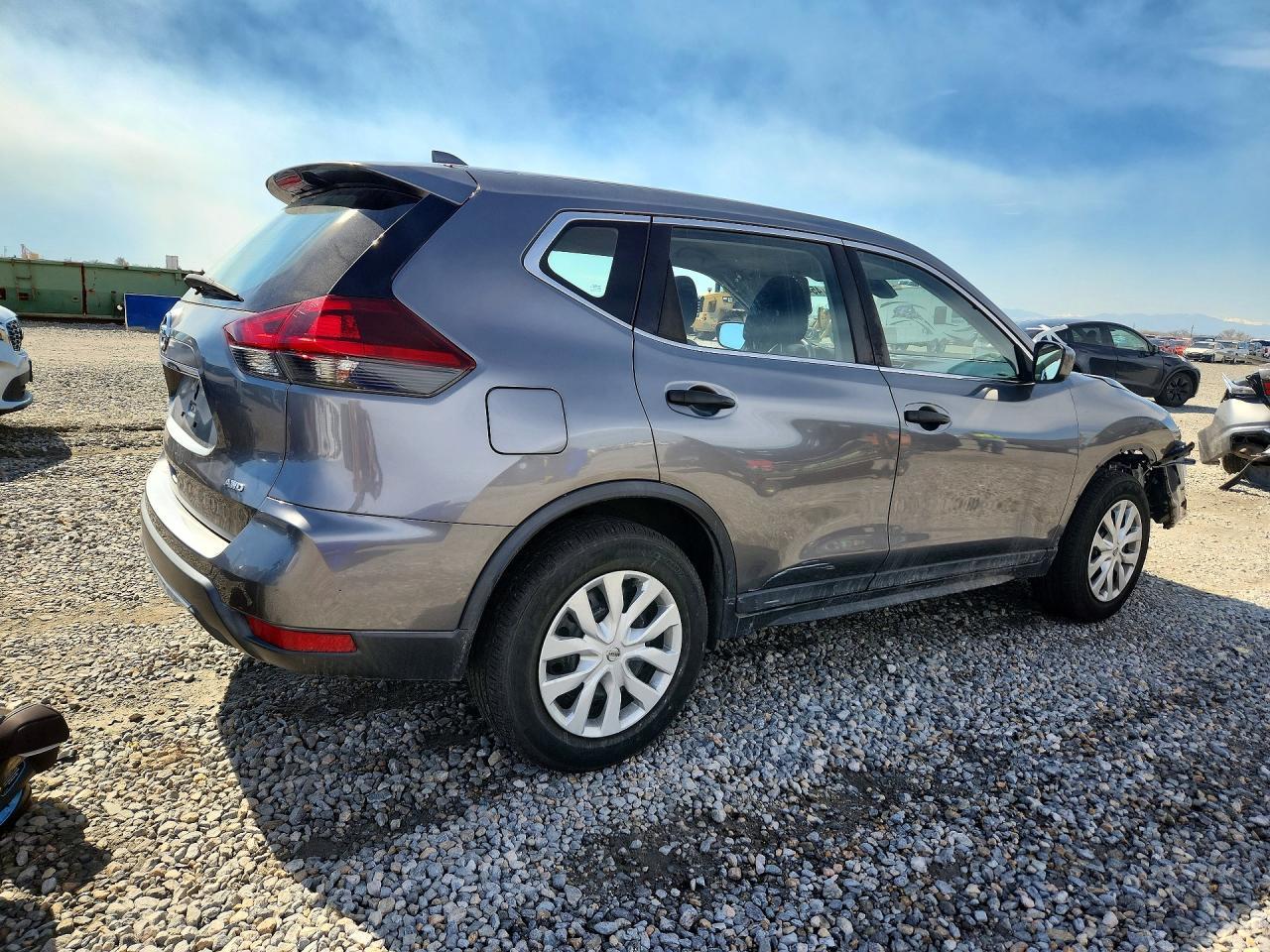 2019 Nissan Rogue s