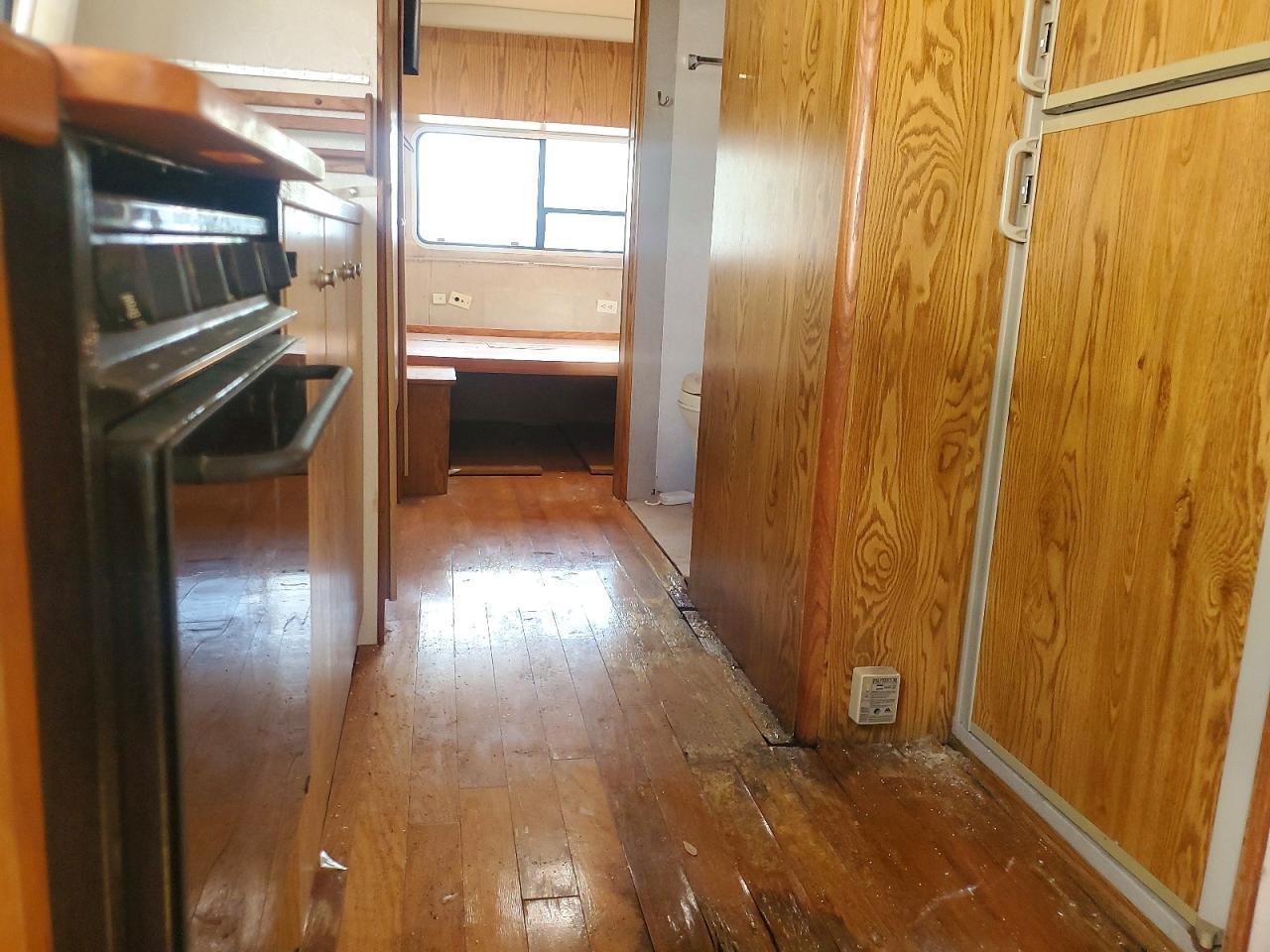 2002 Airstream Camper