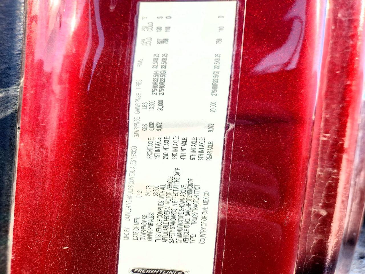 2022 Freigliner Cascadia 126