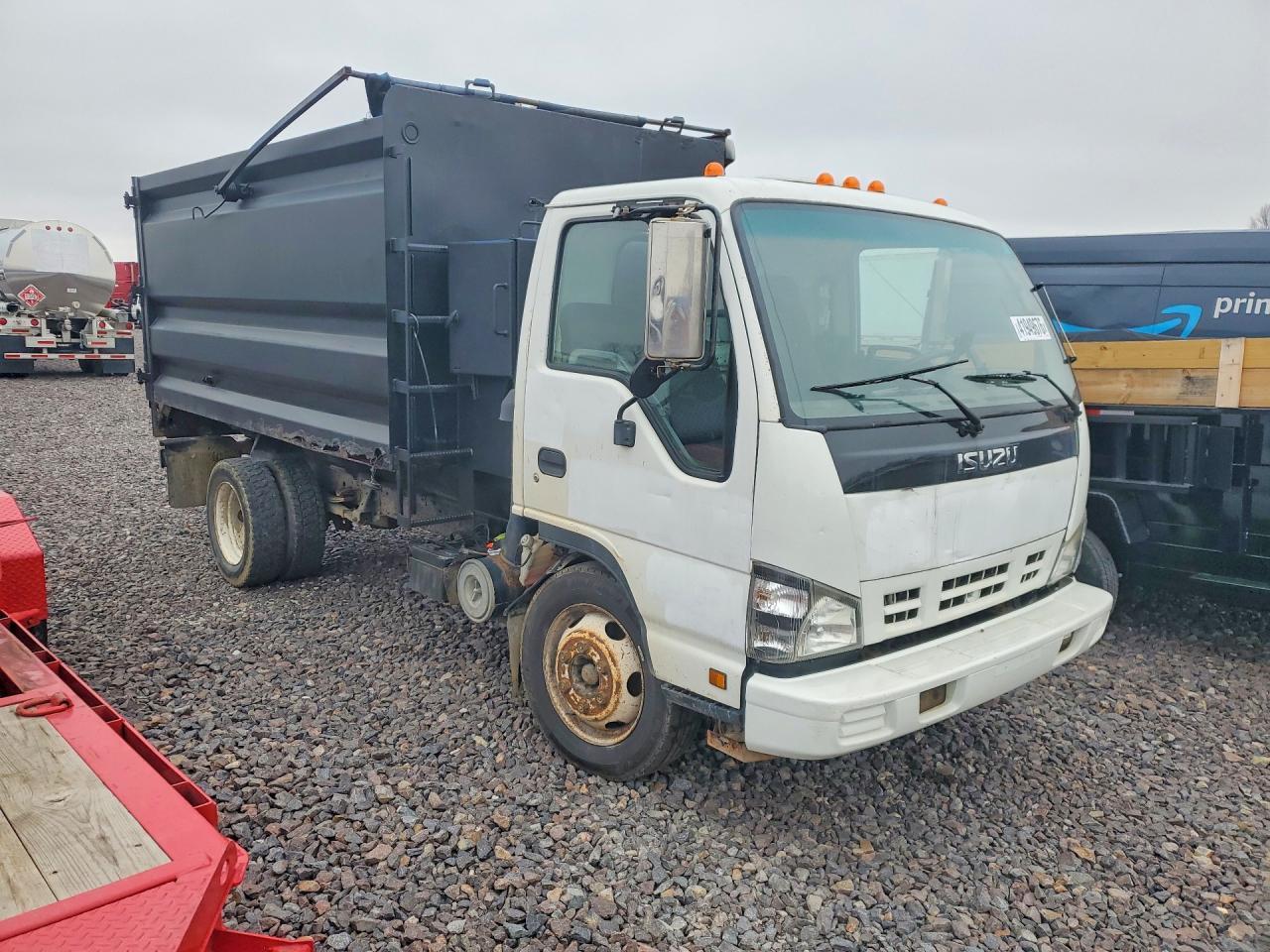 2007 Isuzu NPR Dump Truck