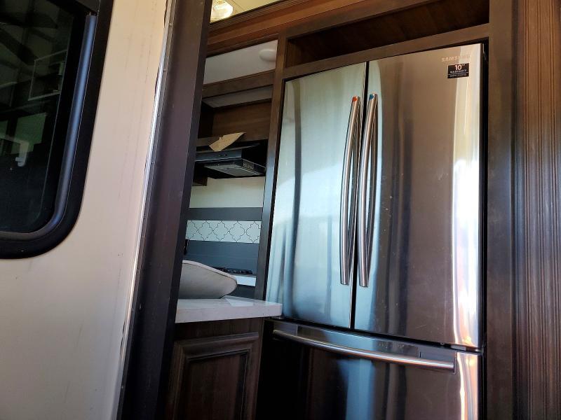 2021 Alpn 2021 Keystone Alpine Camper