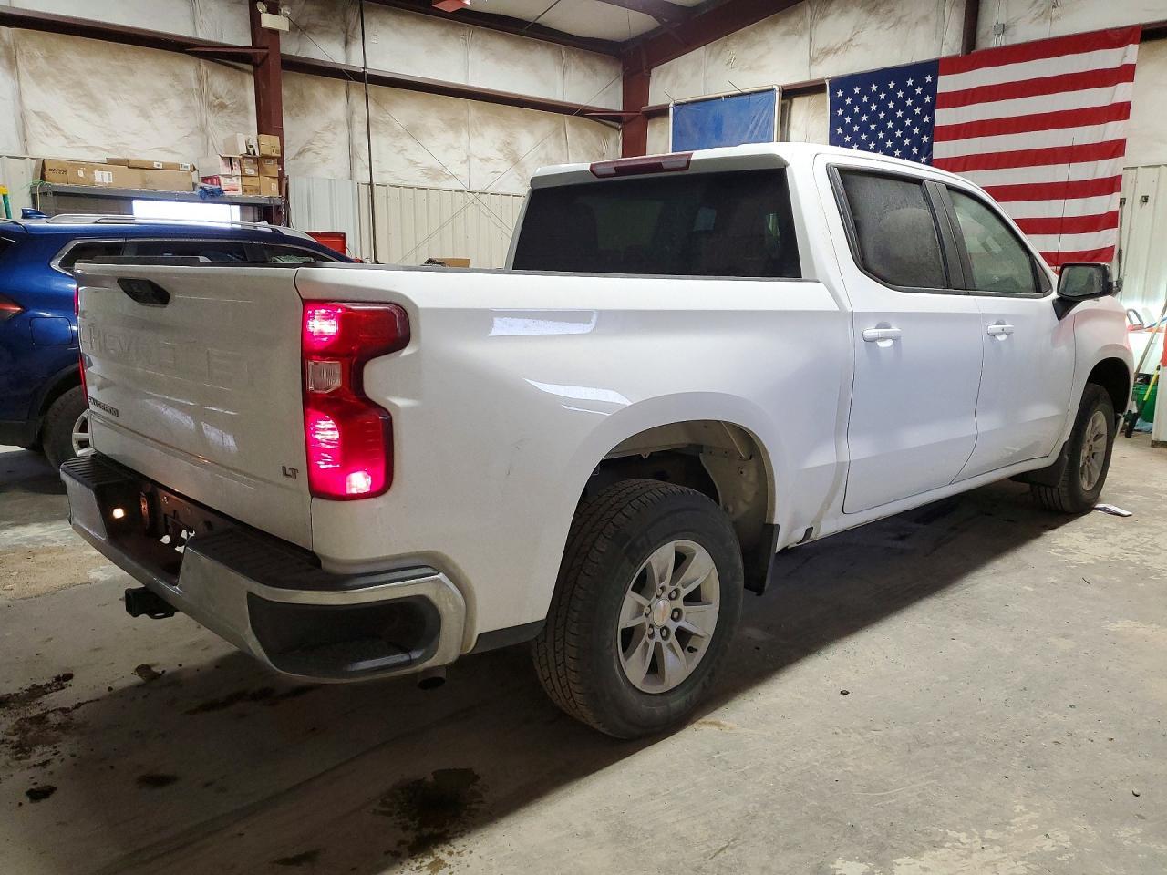 2025 Chevrolet Silverado C1500 LT