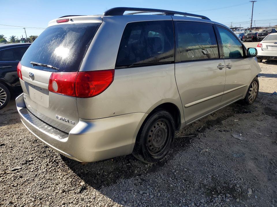 2008 Toyota Sienna le 8-passenger