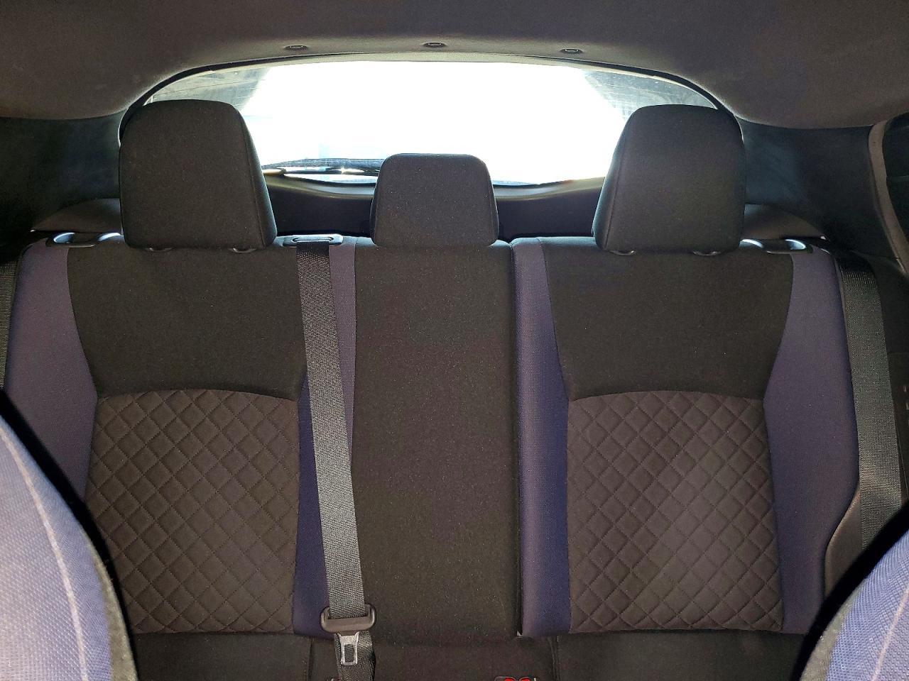 2020 Toyota C-hr xle