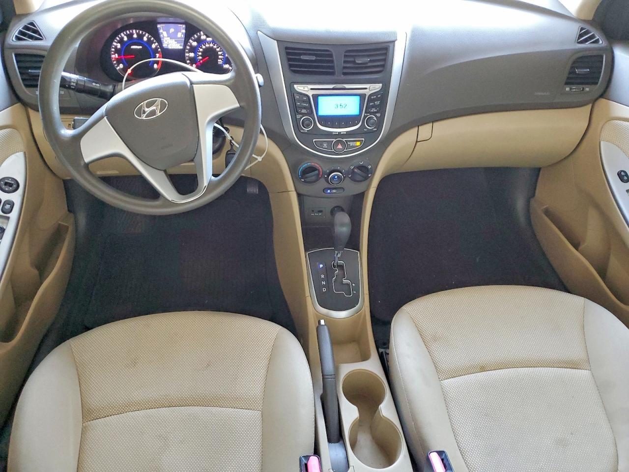 2013 Hyundai Accent gls