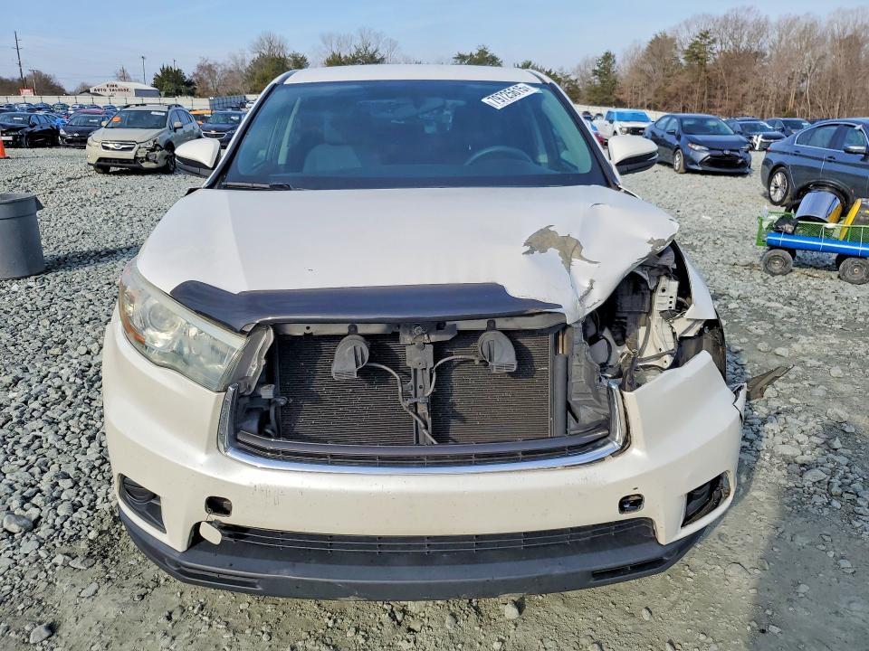 2015 Toyota Highlander le