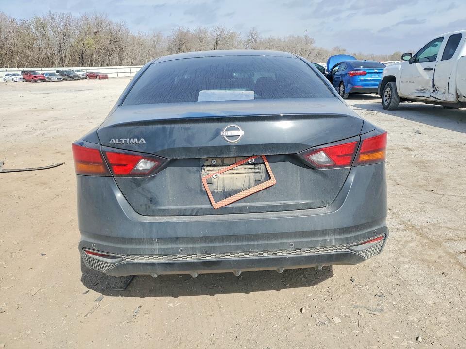 2024 Nissan Altima 2.5 s