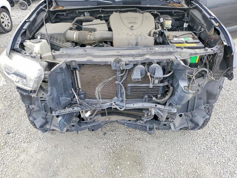 2018 Toyota Tacoma SR5 V6