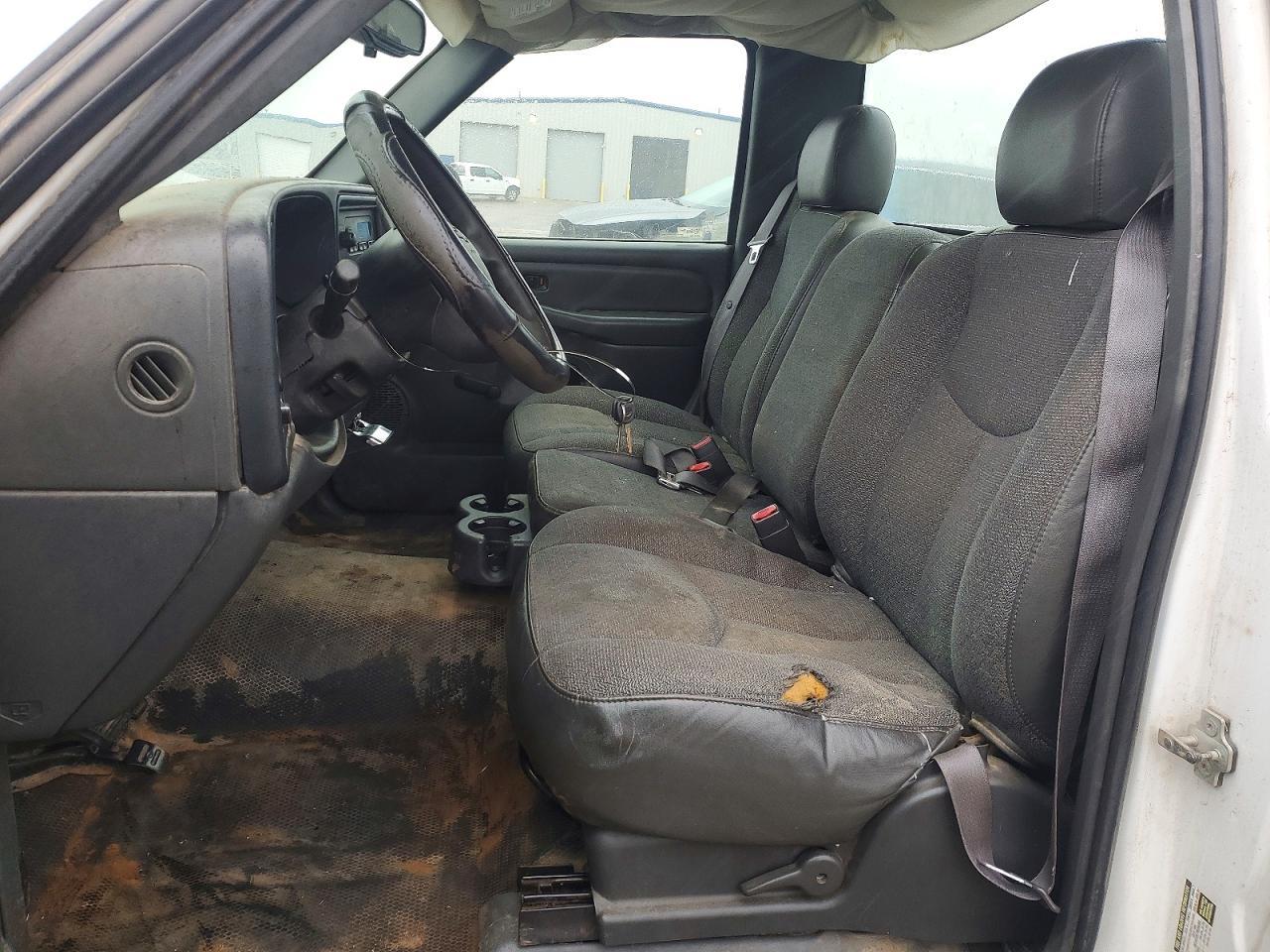 2004 Chevrolet Silverado C1500