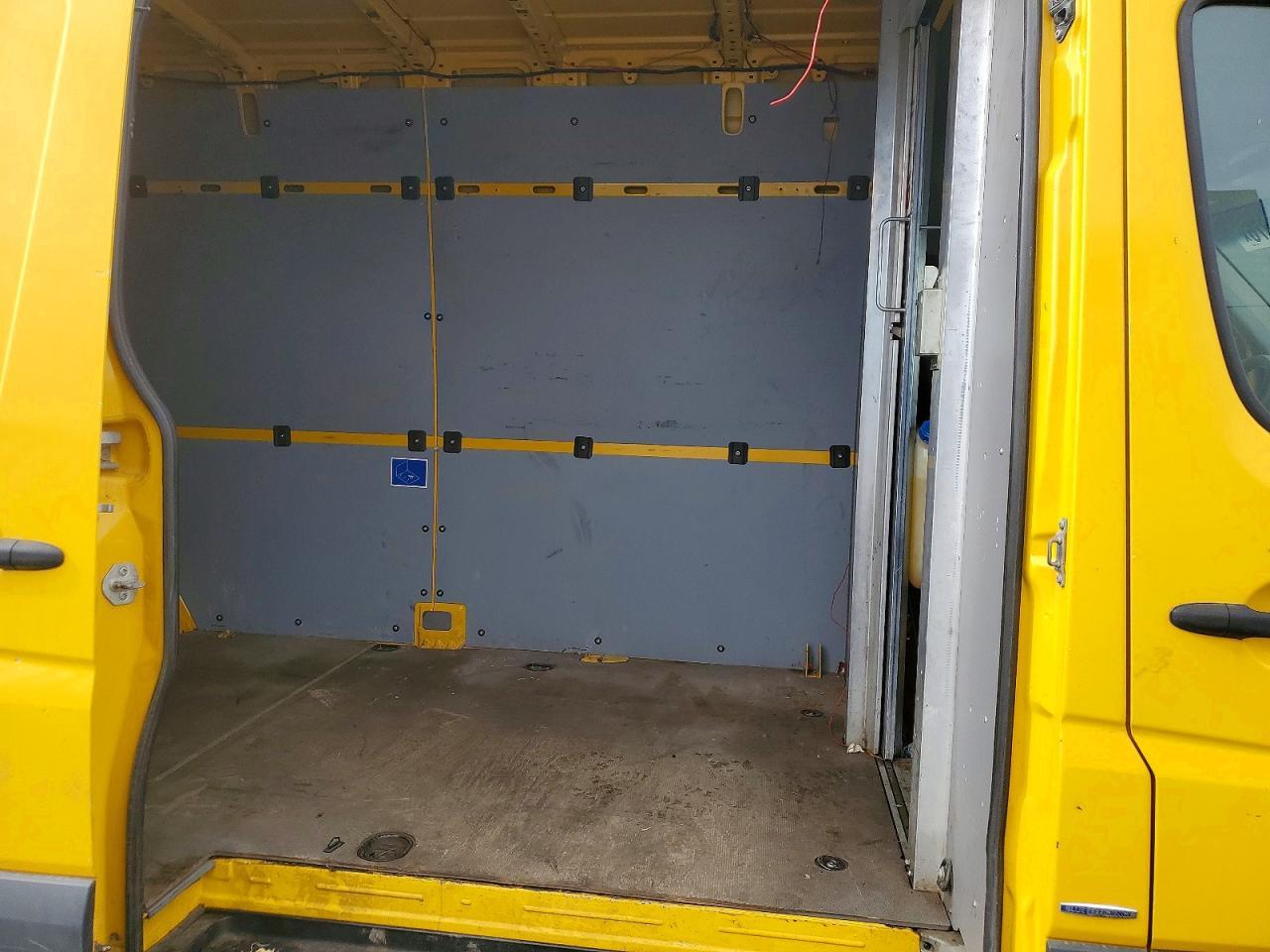 2016 Mercedes-Benz Sprinter 2500