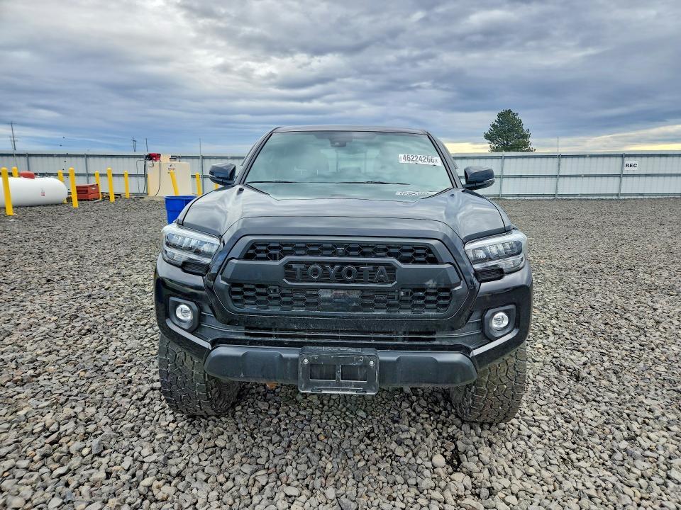 2022 Toyota Tacoma trd Off-road