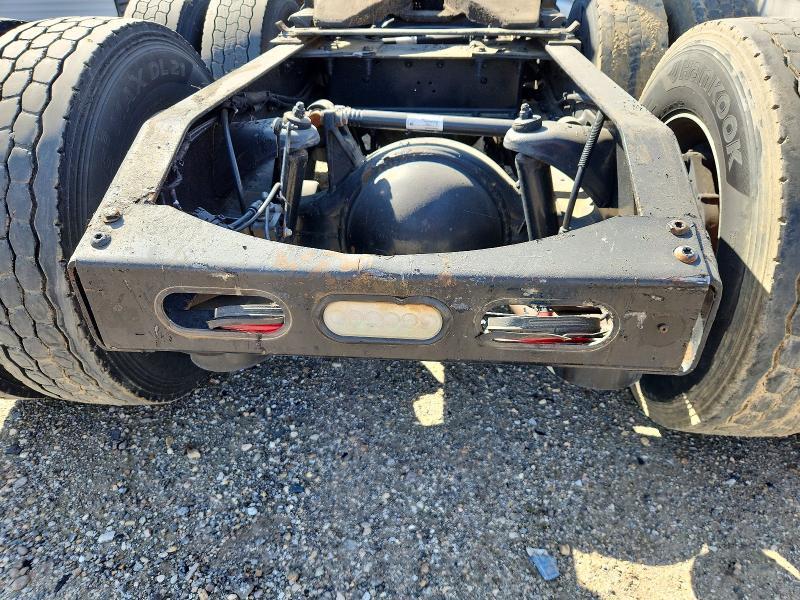 2019 Peterbilt 579 Semi Truck